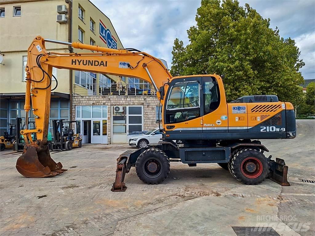 Hyundai R210W-9 Lastik tekerli ekskavatörler