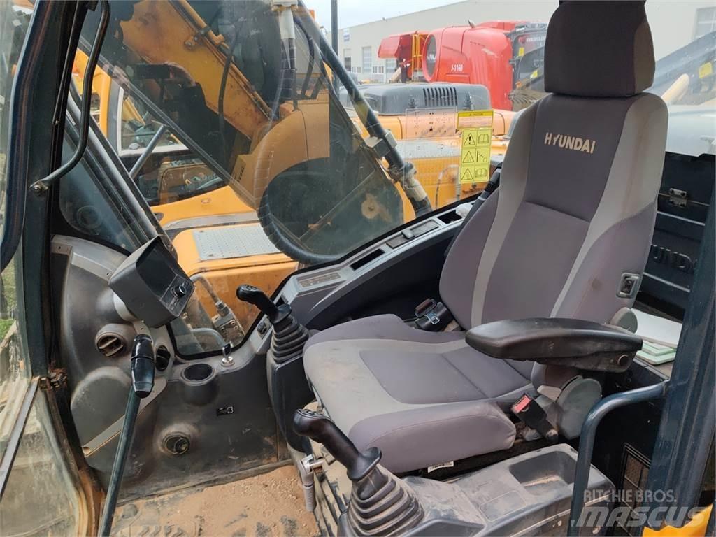 Hyundai R220LC-9S Paletli ekskavatörler