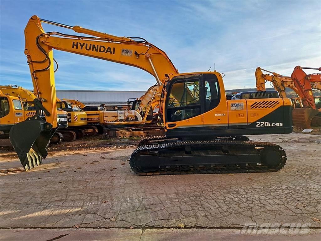 Hyundai R220LC-9S Paletli ekskavatörler