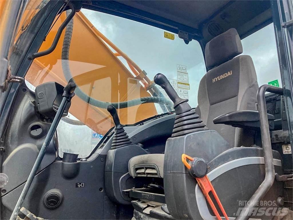 Hyundai R330-9A Paletli ekskavatörler
