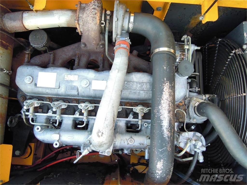JCB JS220LC Paletli ekskavatörler