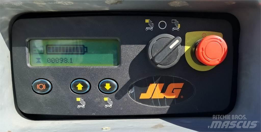 JLG 20MVL Körüklü personel platformları