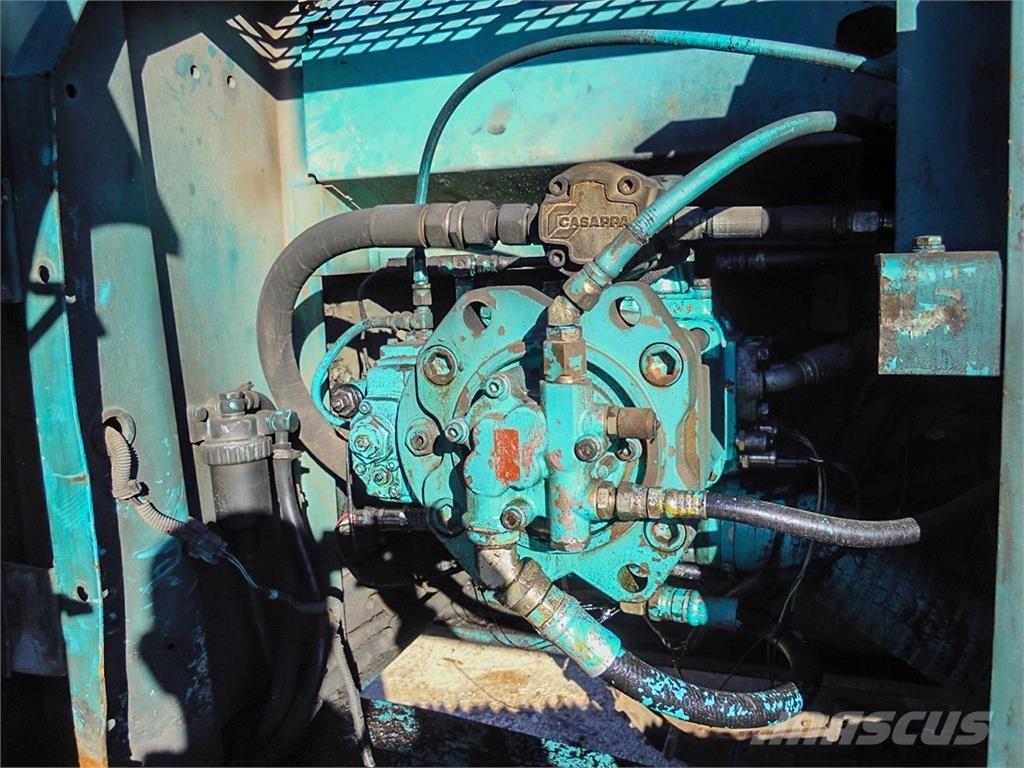 Kobelco SK250NLC-6 Paletli ekskavatörler