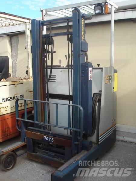 Komatsu FB15RS-8 Düsük seviye kaldirici