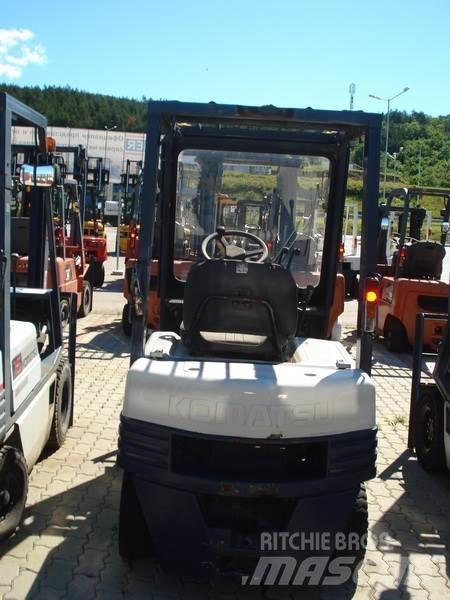 Komatsu FG15-15 Diger