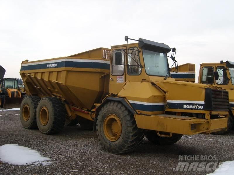 Komatsu HA270-3 Belden kirma kaya kamyonu