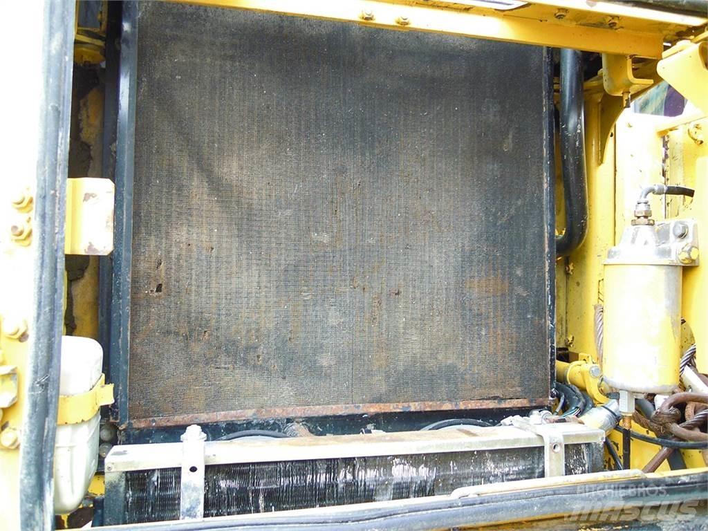 Komatsu PC340 Paletli ekskavatörler
