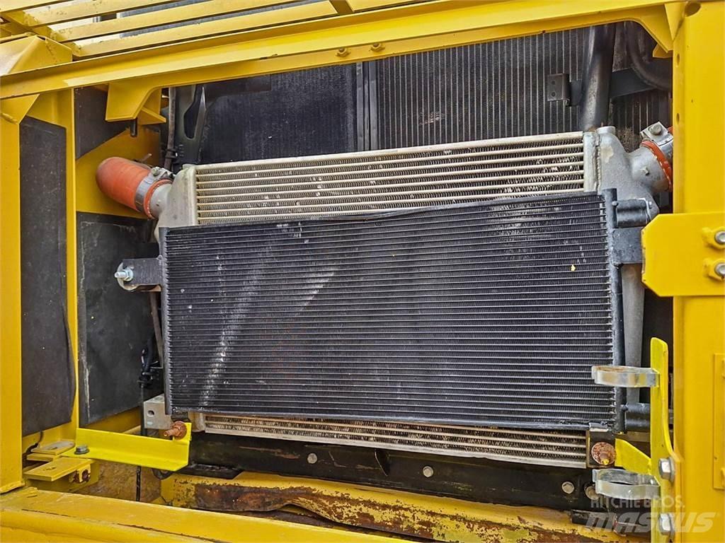 Komatsu PC350LC-8 Paletli ekskavatörler