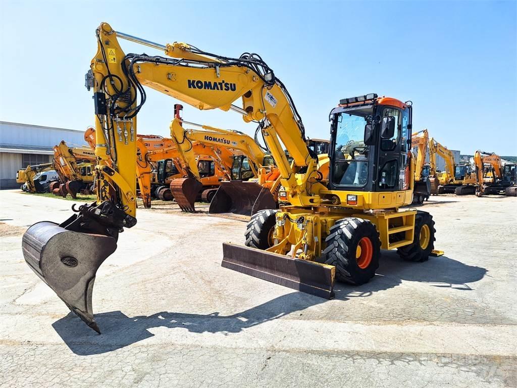 Komatsu PW118MR-8 Lastik tekerli ekskavatörler