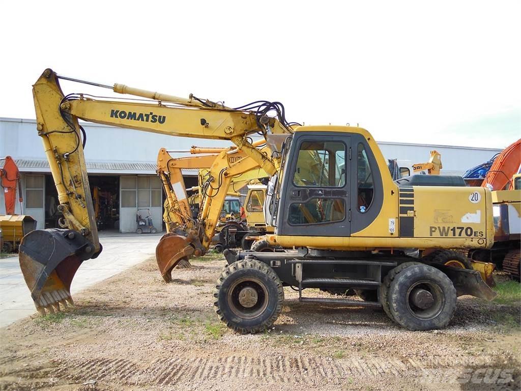 Komatsu PW170ES-6K Lastik tekerli ekskavatörler