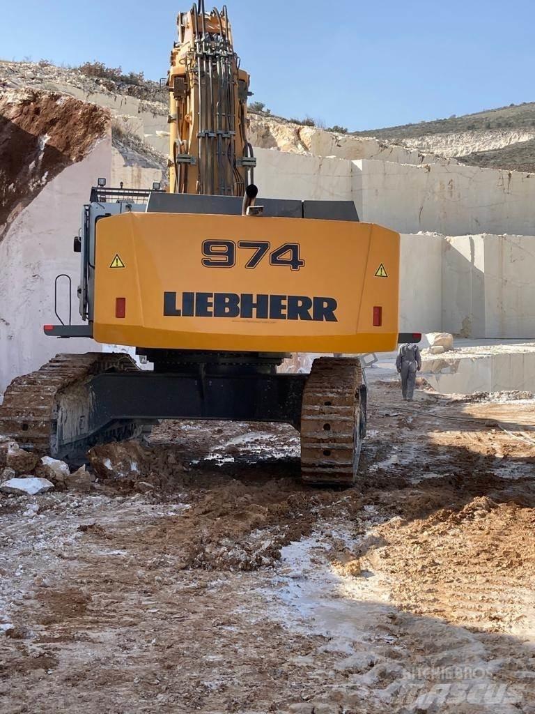 Liebherr 974 C HDSL Paletli ekskavatörler