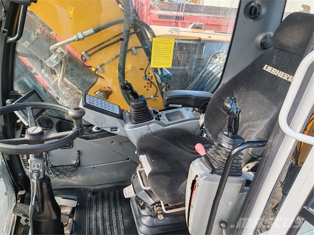 Liebherr A 914 Litronic Lastik tekerli ekskavatörler