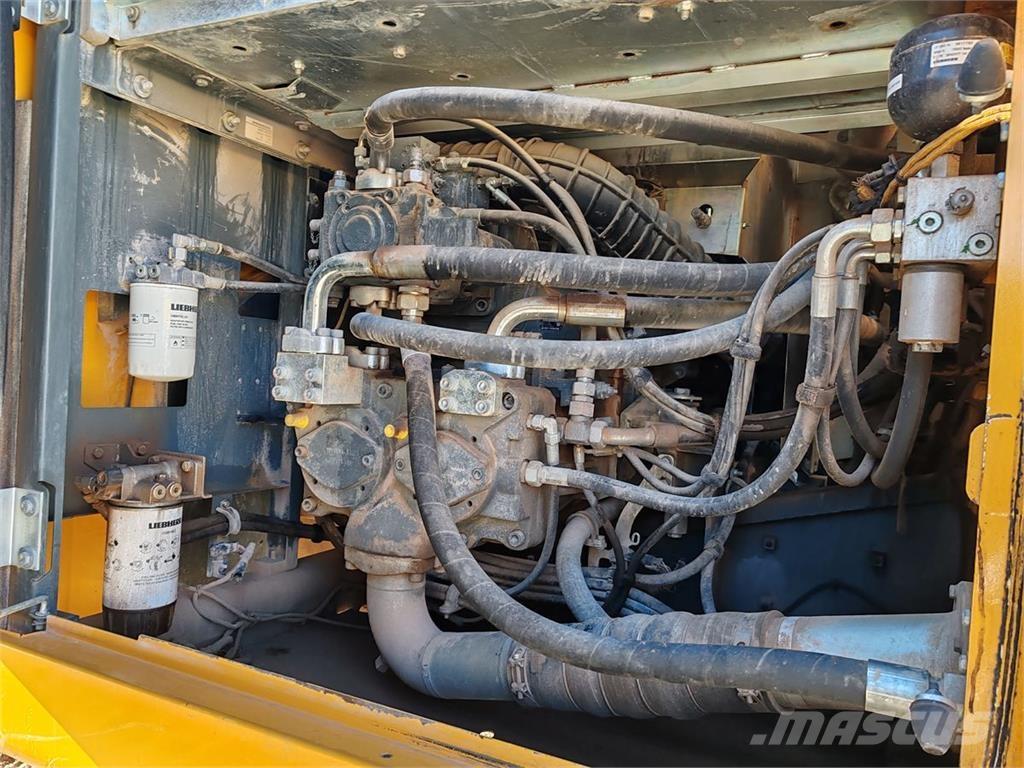 Liebherr R938 NLC Paletli ekskavatörler