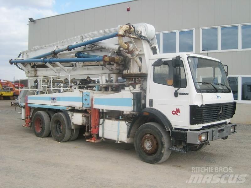 Mercedes-Benz 2422 Beton pompaları