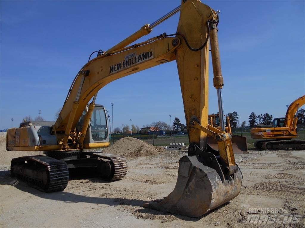 New Holland E385EL Paletli ekskavatörler