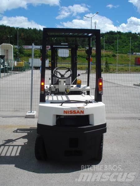 Nissan H01A15 LPG'li forkliftler