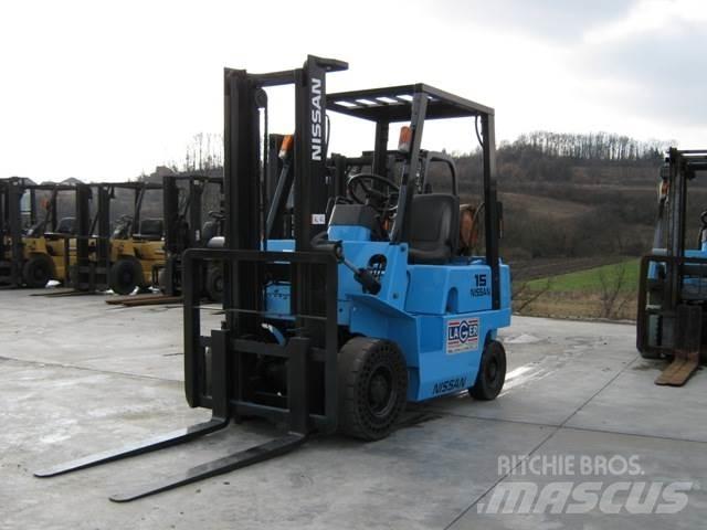 Nissan NJ01A15 LPG'li forkliftler