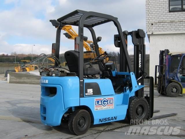 Nissan PJ01A15 LPG'li forkliftler