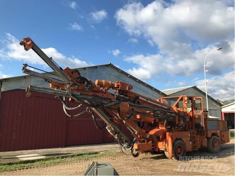 Tamrock Super 316G/CAB Sondaj kuleleri