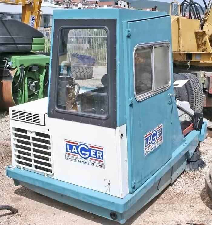 Tennant NV 275 Süpürme kamyonları