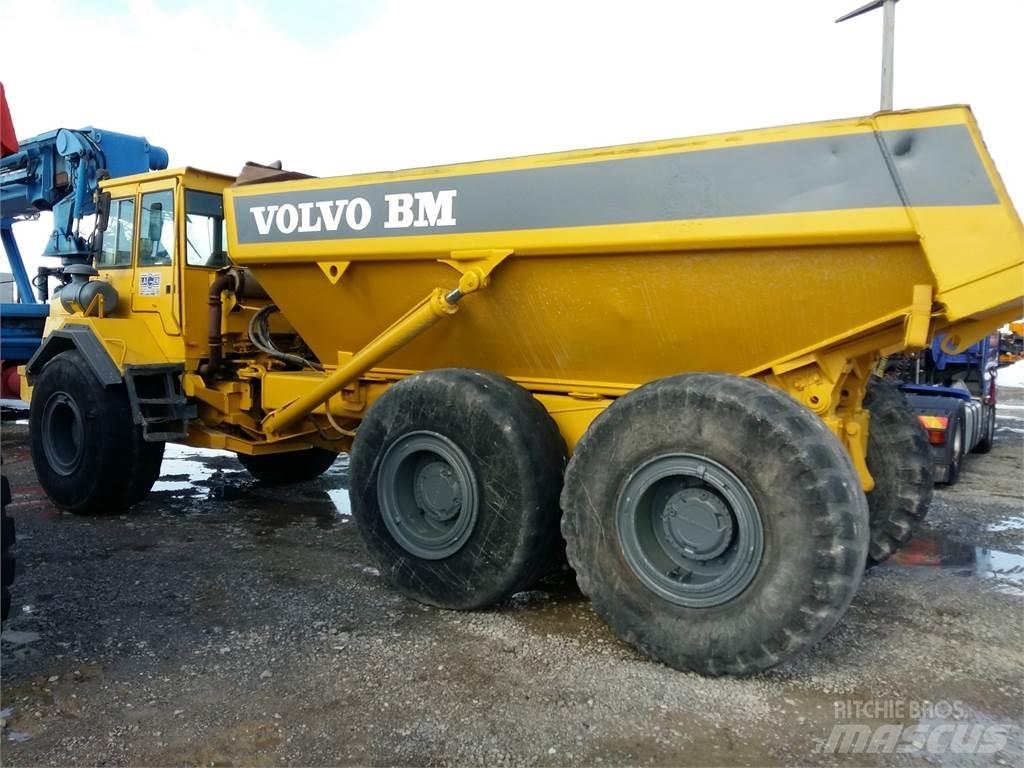 Volvo A25 Belden kirma kaya kamyonu