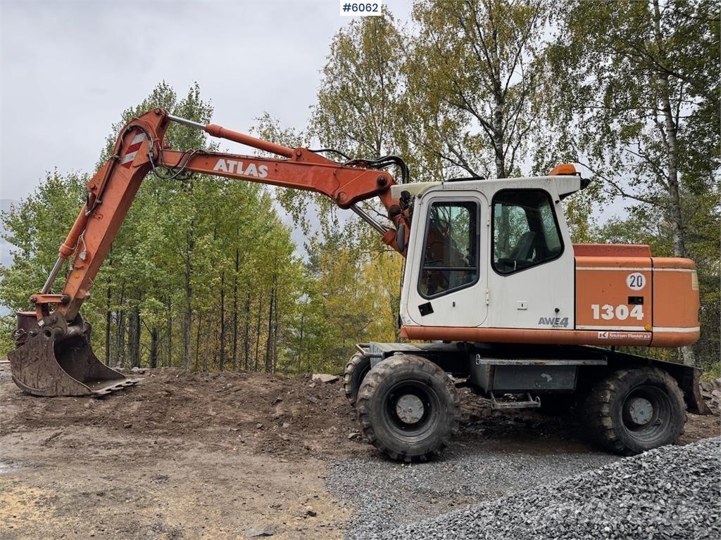 Atlas 1304 Paletli ekskavatörler