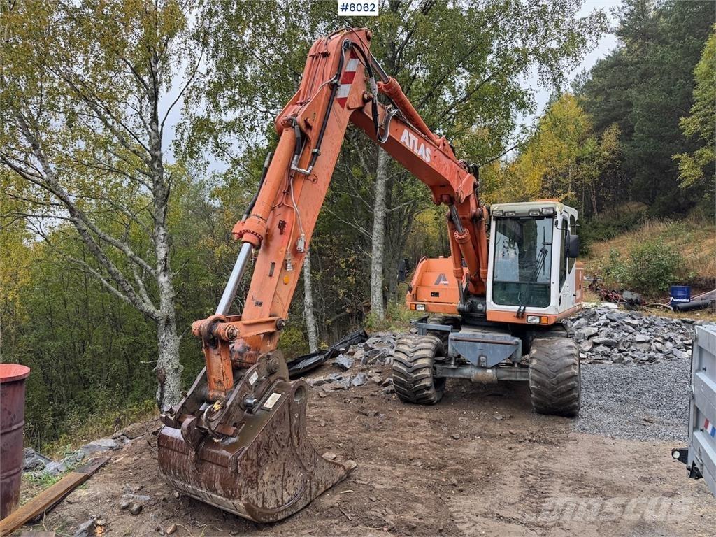 Atlas 1304 Paletli ekskavatörler