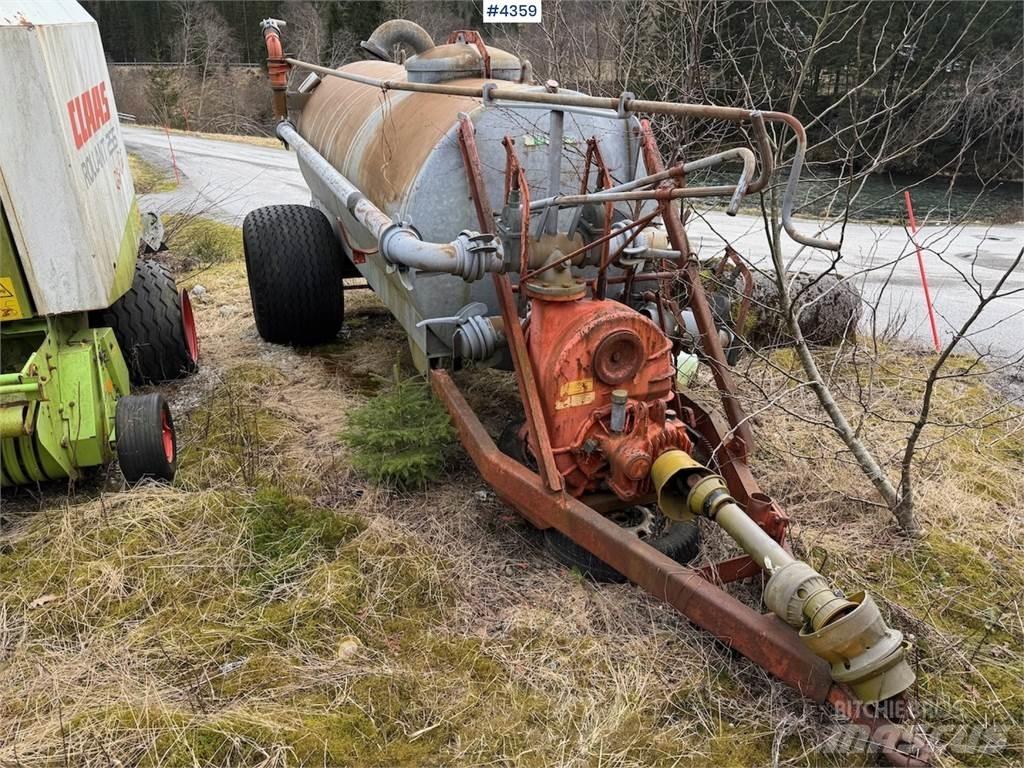 Bauer M540 Sivi gübre ve ilaç tankerleri