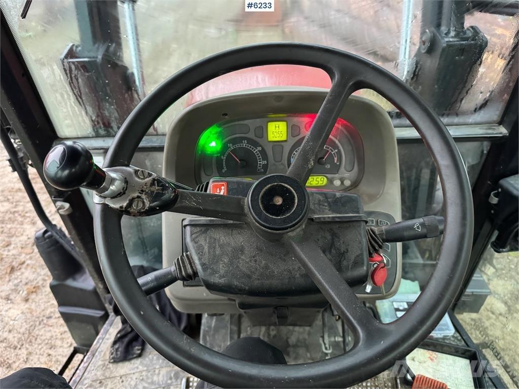 Case IH JXU 95 Traktörler