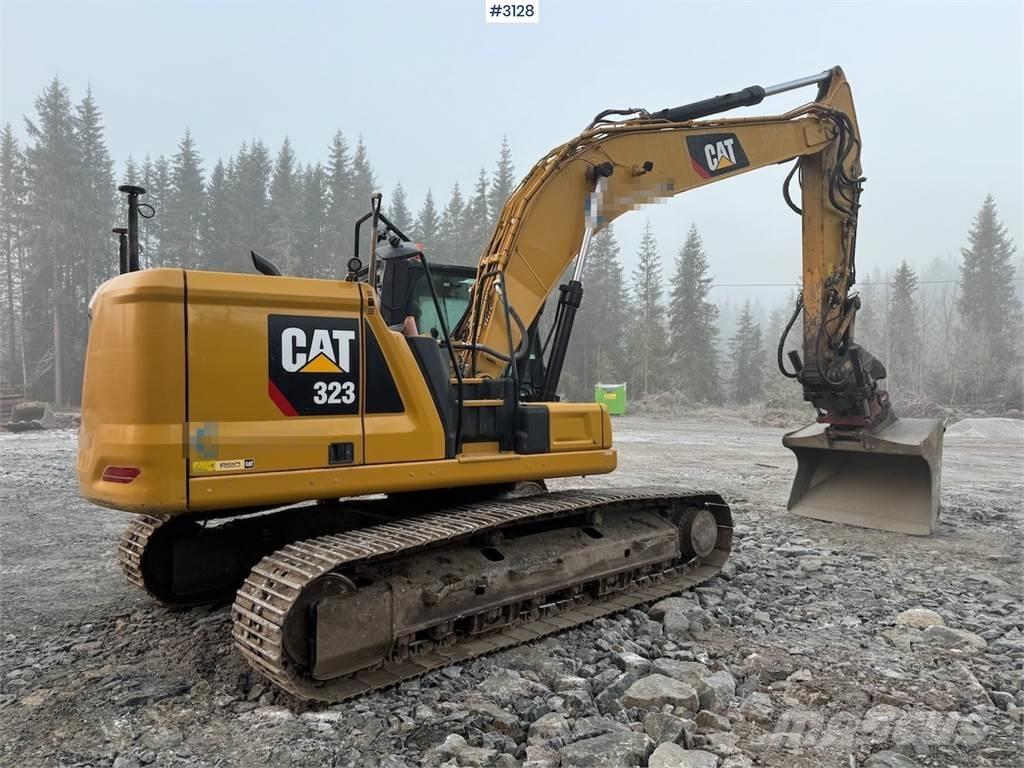 CAT 323-07A Paletli ekskavatörler