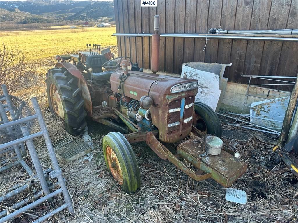 Ford Super Dexta Traktörler
