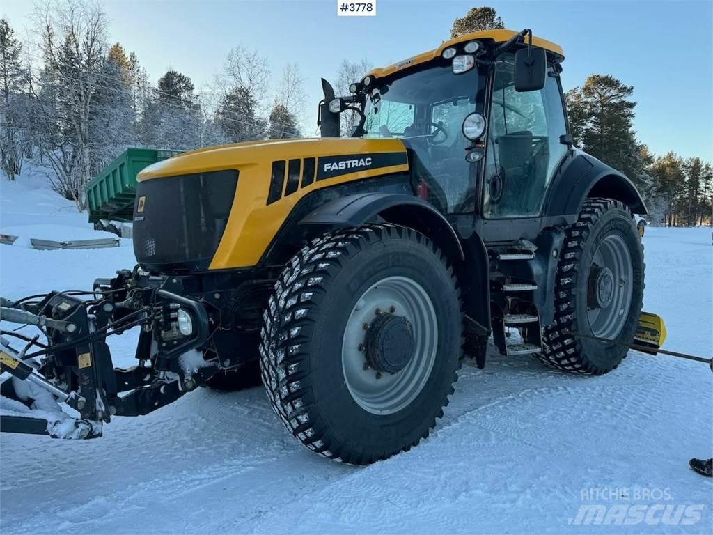 JCB Fastrac 8250 Traktörler