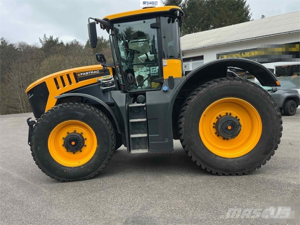 JCB Fastrac 8330 Traktörler