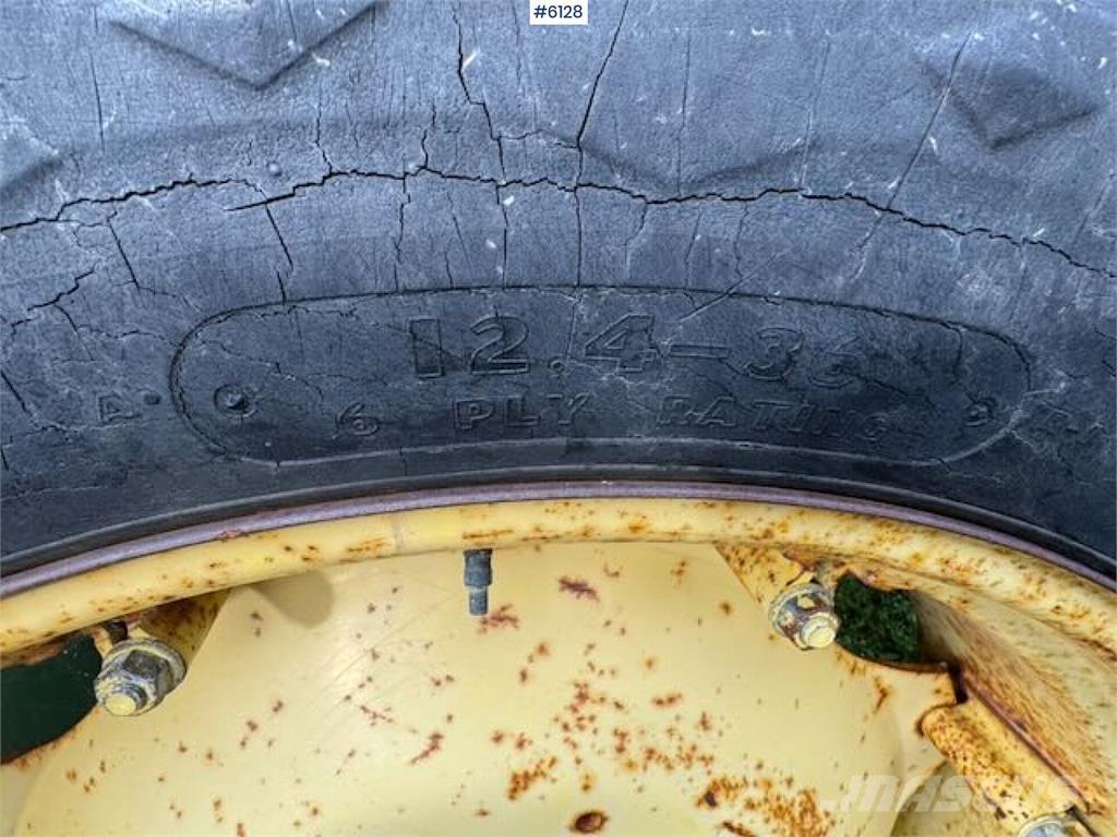 John Deere 1630 Traktörler