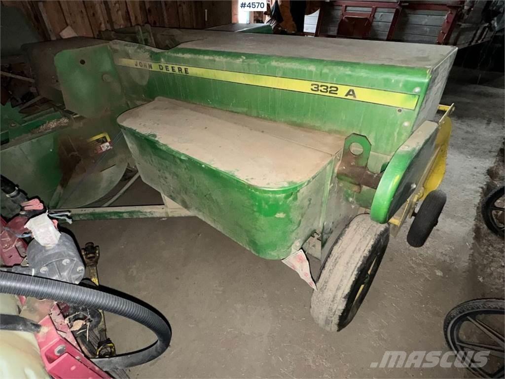 John Deere 332 A Diger hasat ve söküm makinaları