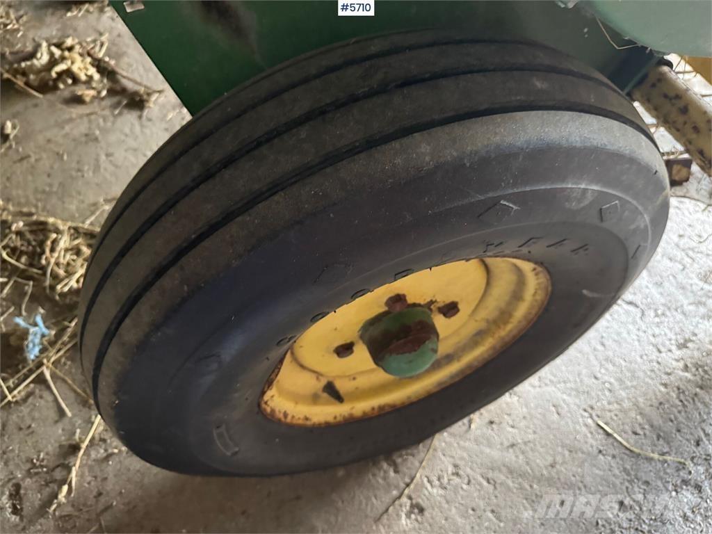 John Deere 336 Diger hasat ve söküm makinaları