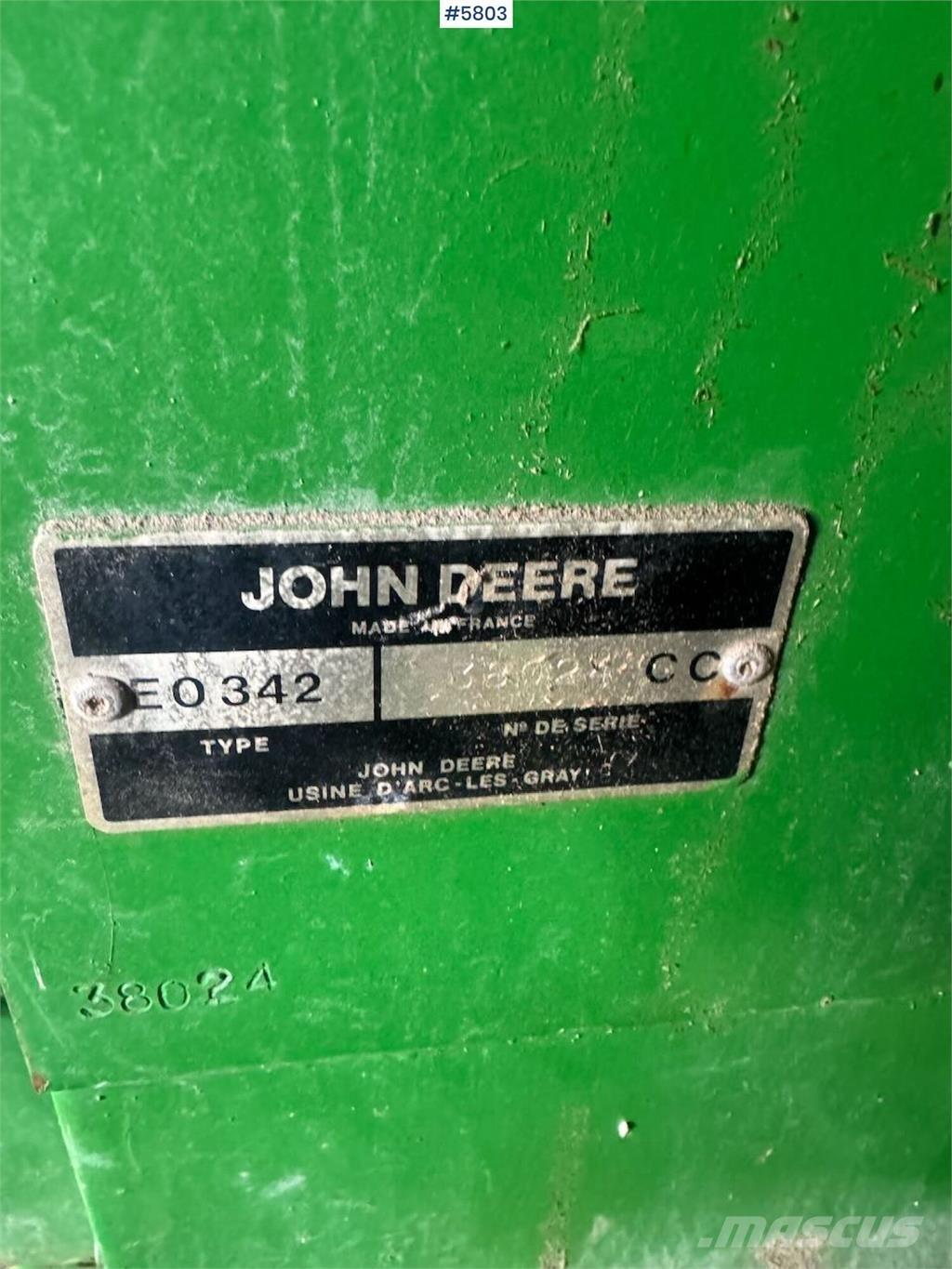 John Deere 342 Diger hasat ve söküm makinaları