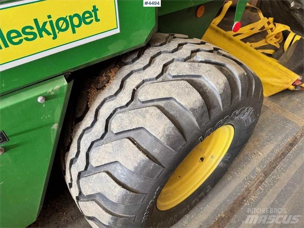 John Deere 578 Diger yem biçme makinalari