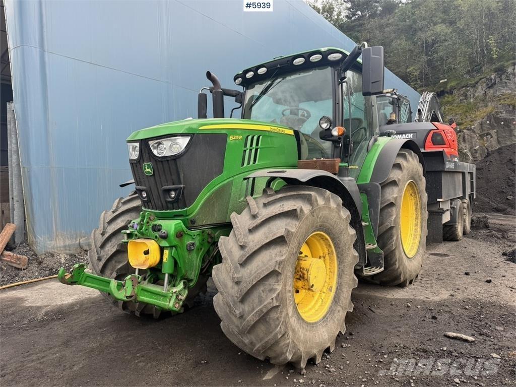 John Deere 6215R Traktörler