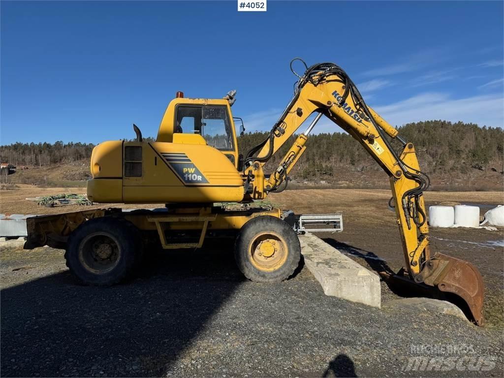 Komatsu PW 110R Paletli ekskavatörler