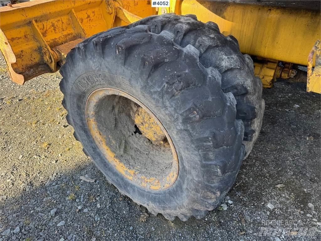 Komatsu PW 110R Paletli ekskavatörler