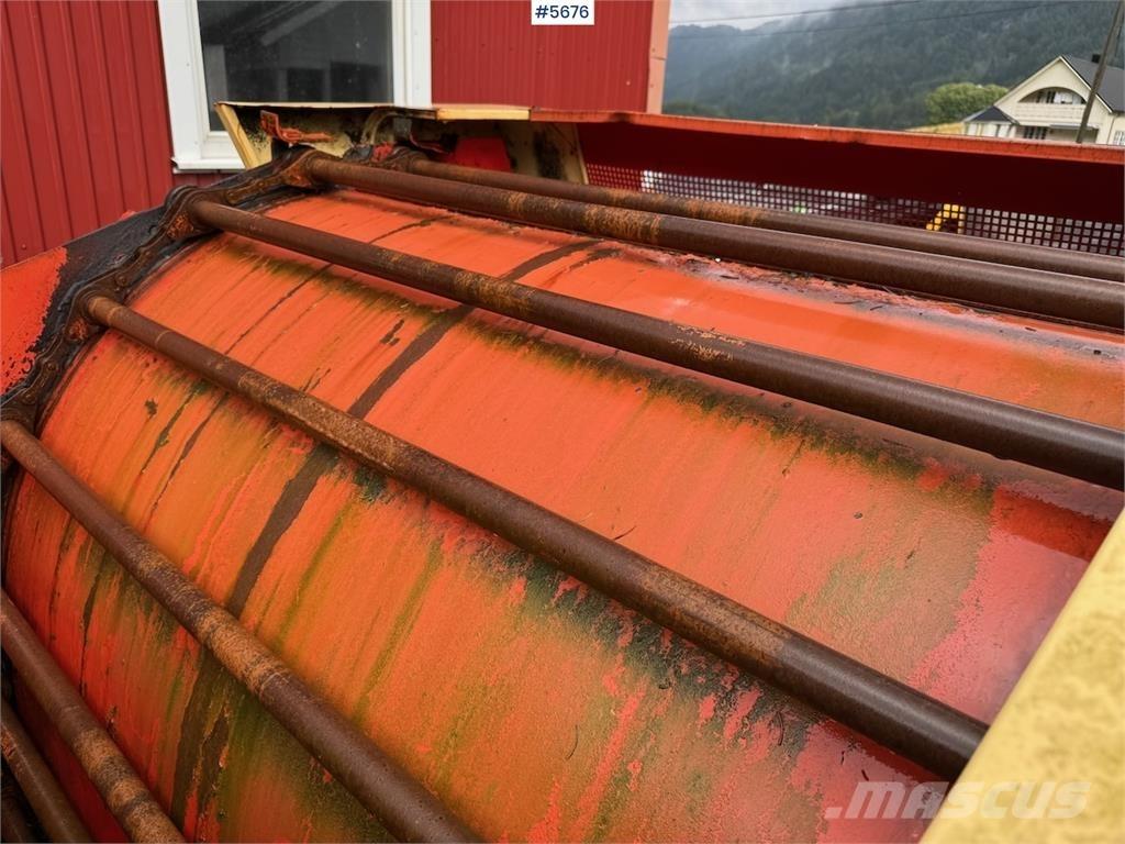 Krone KR 125 Diger hasat ve söküm makinaları