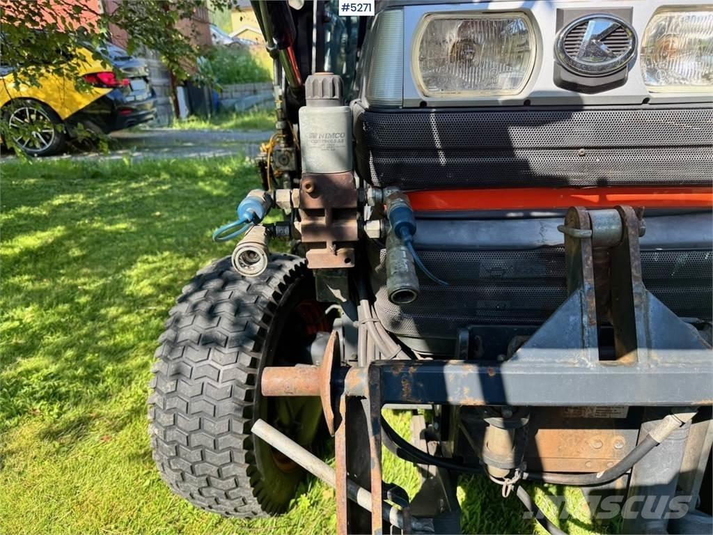 Kubota STA-35 Traktörler
