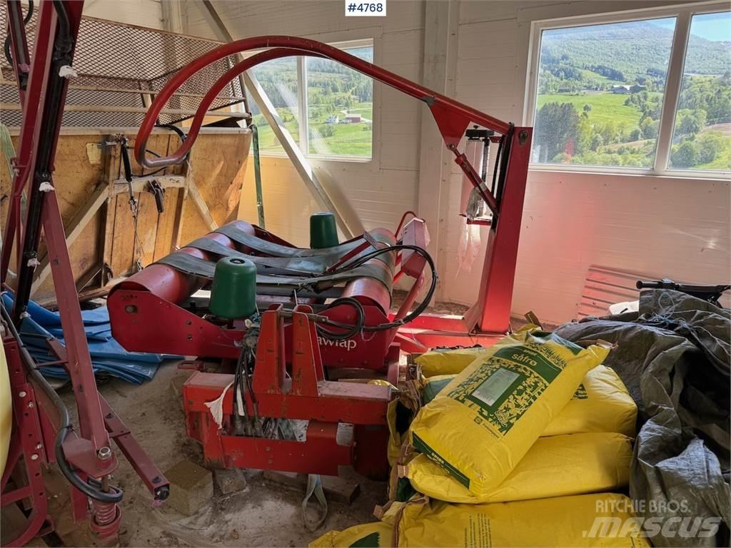 Kverneland 7581 Diger hasat ve söküm makinaları