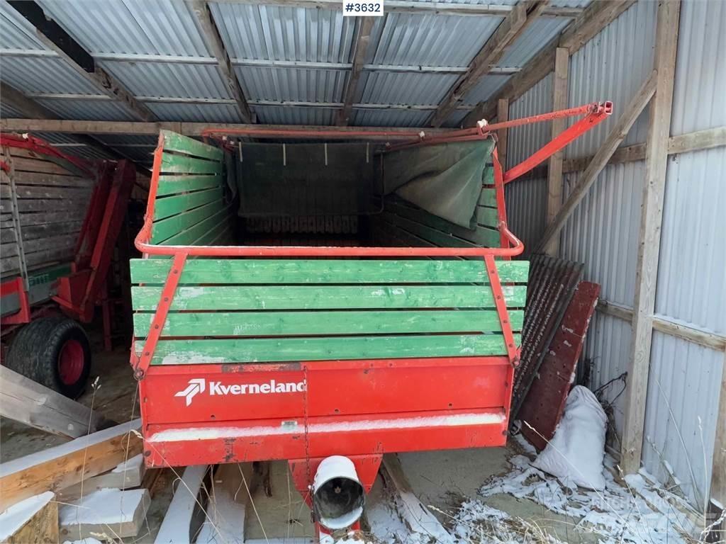 Kverneland UN7000 Hasat vagonları