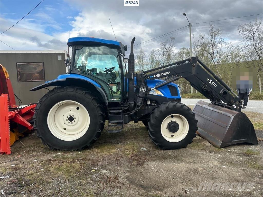 New Holland TS135 Traktörler