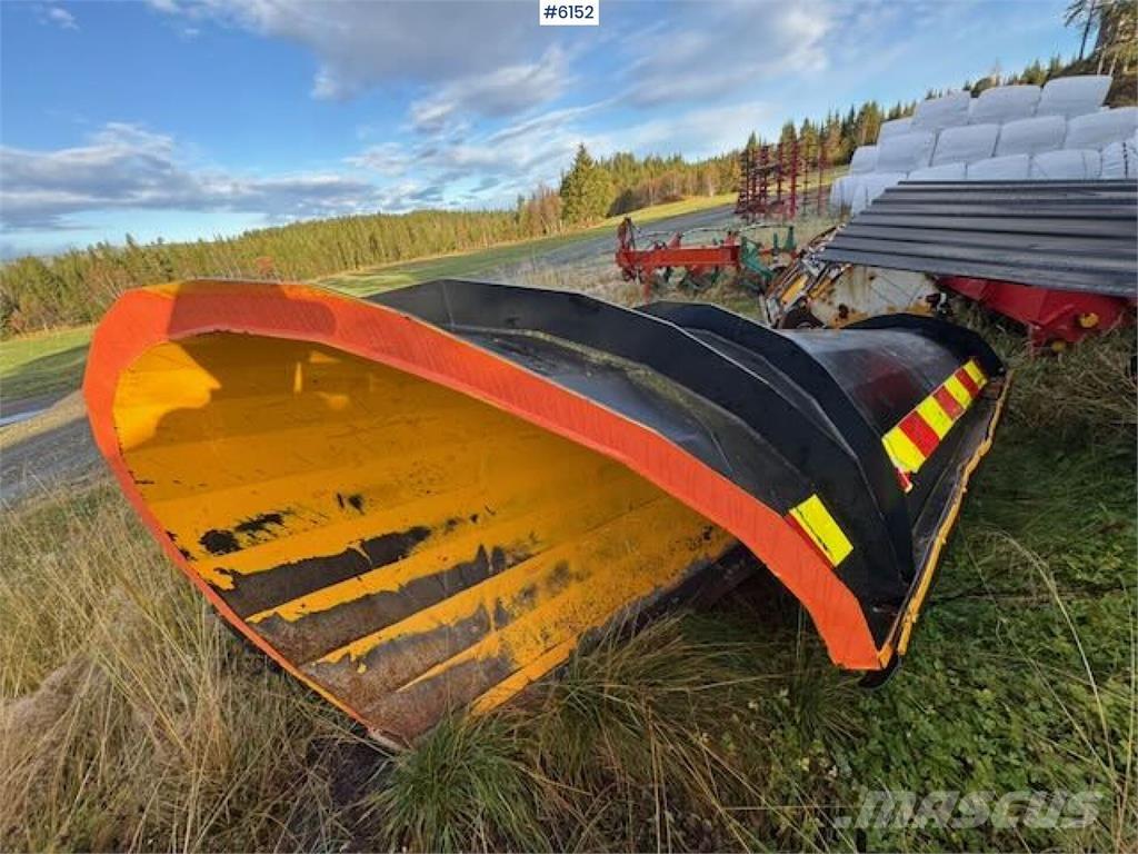  Øveraasen 2651 Kar küreme biçaklari