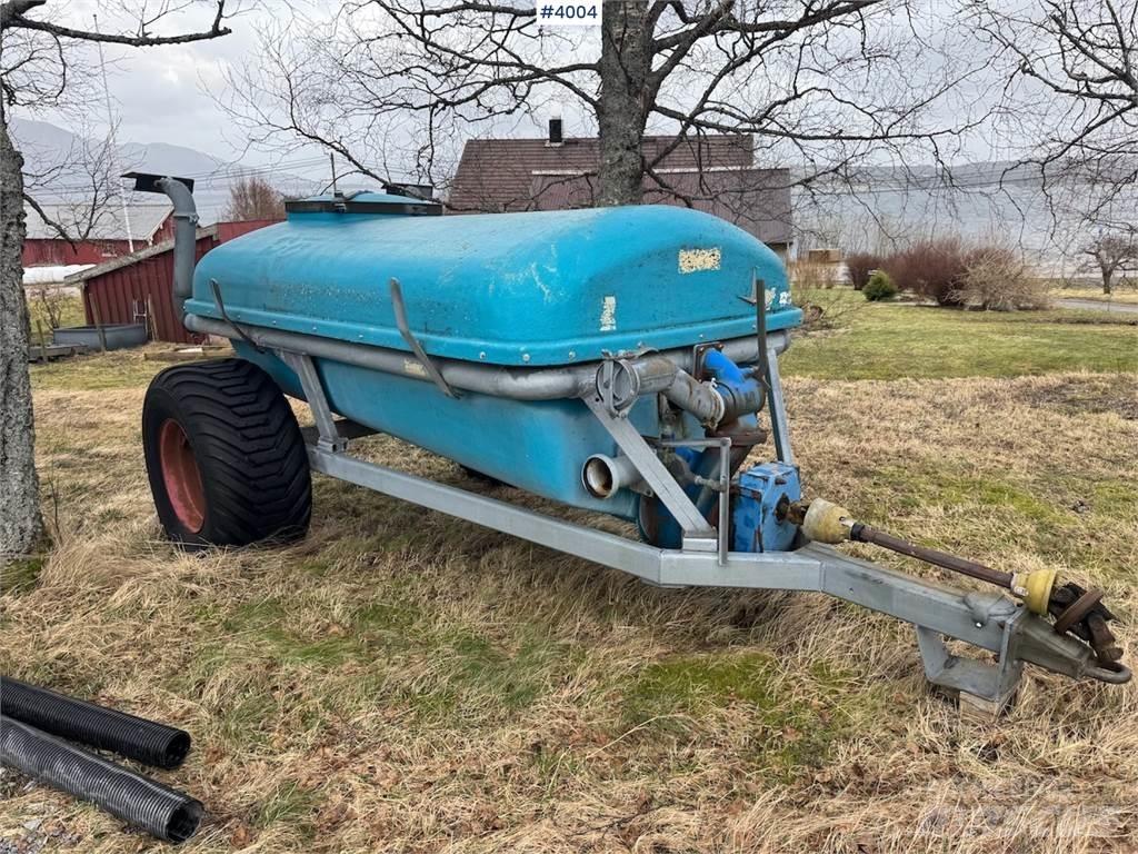  Reime 4250 Sivi gübre ve ilaç tankerleri