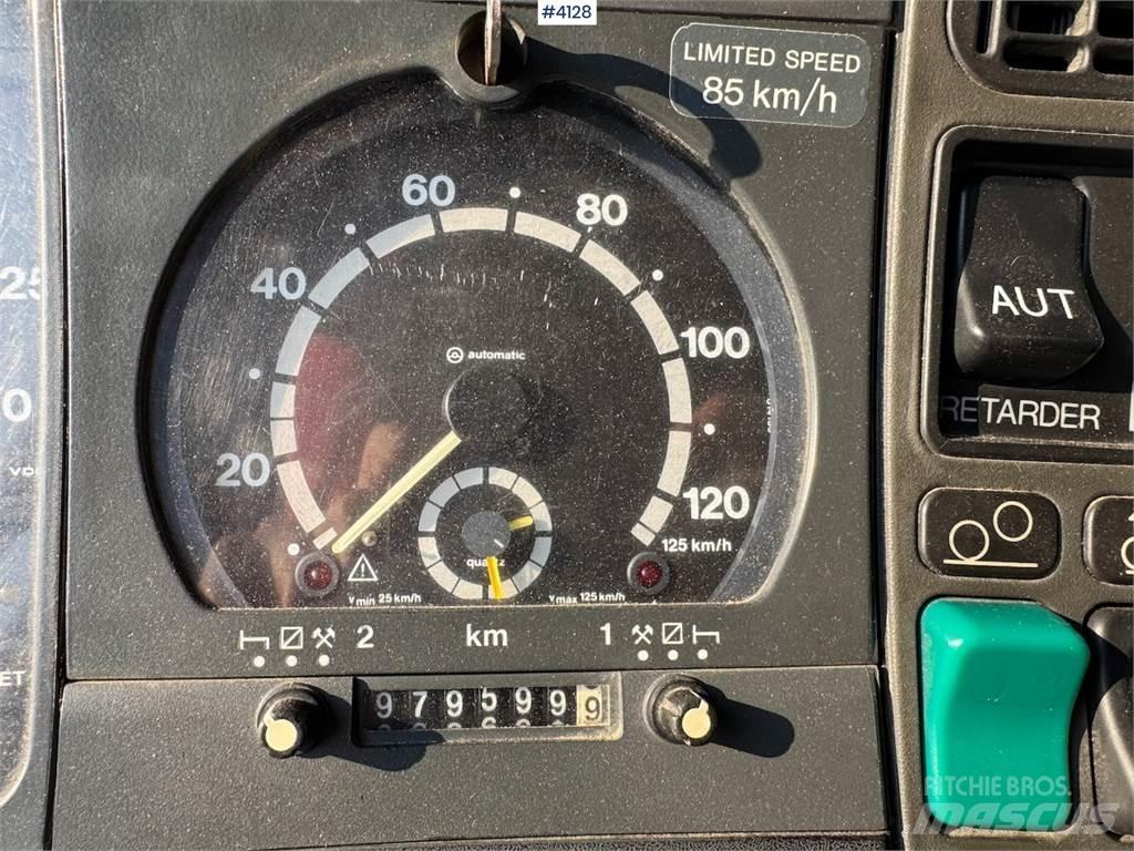 Scania 144G Kapali kasa kamyonlar