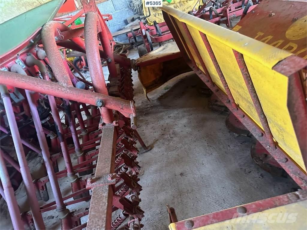 Taarup Slåmaskin Diger hasat ve söküm makinaları